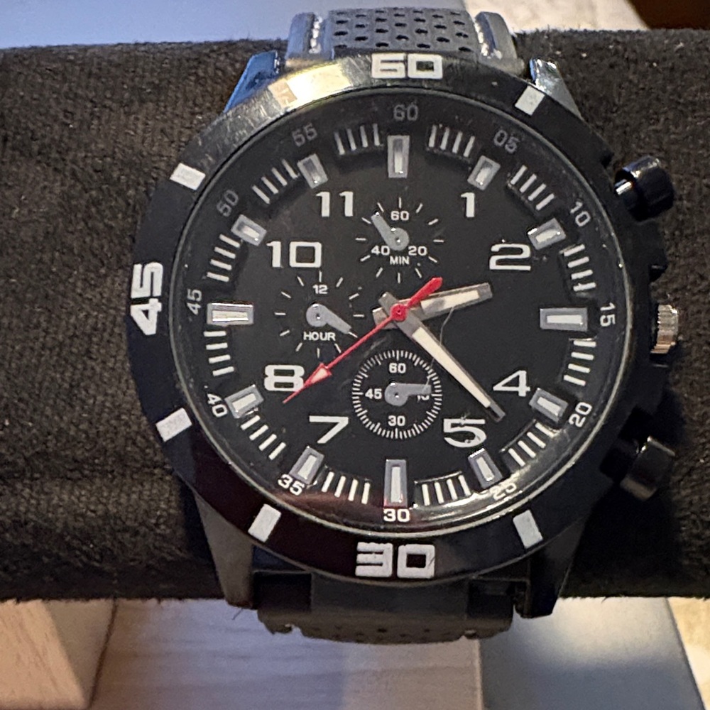 Black and Silver Chronograph Watch